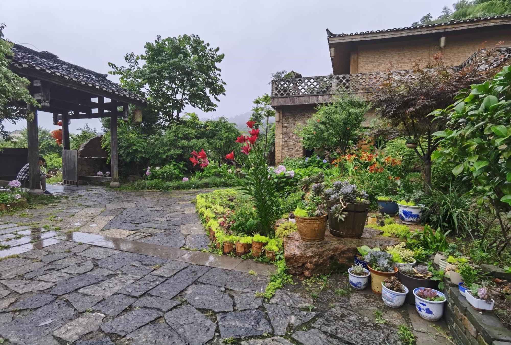 Dayong Antique Feature Resort Zhangjiajie Bagian luar foto