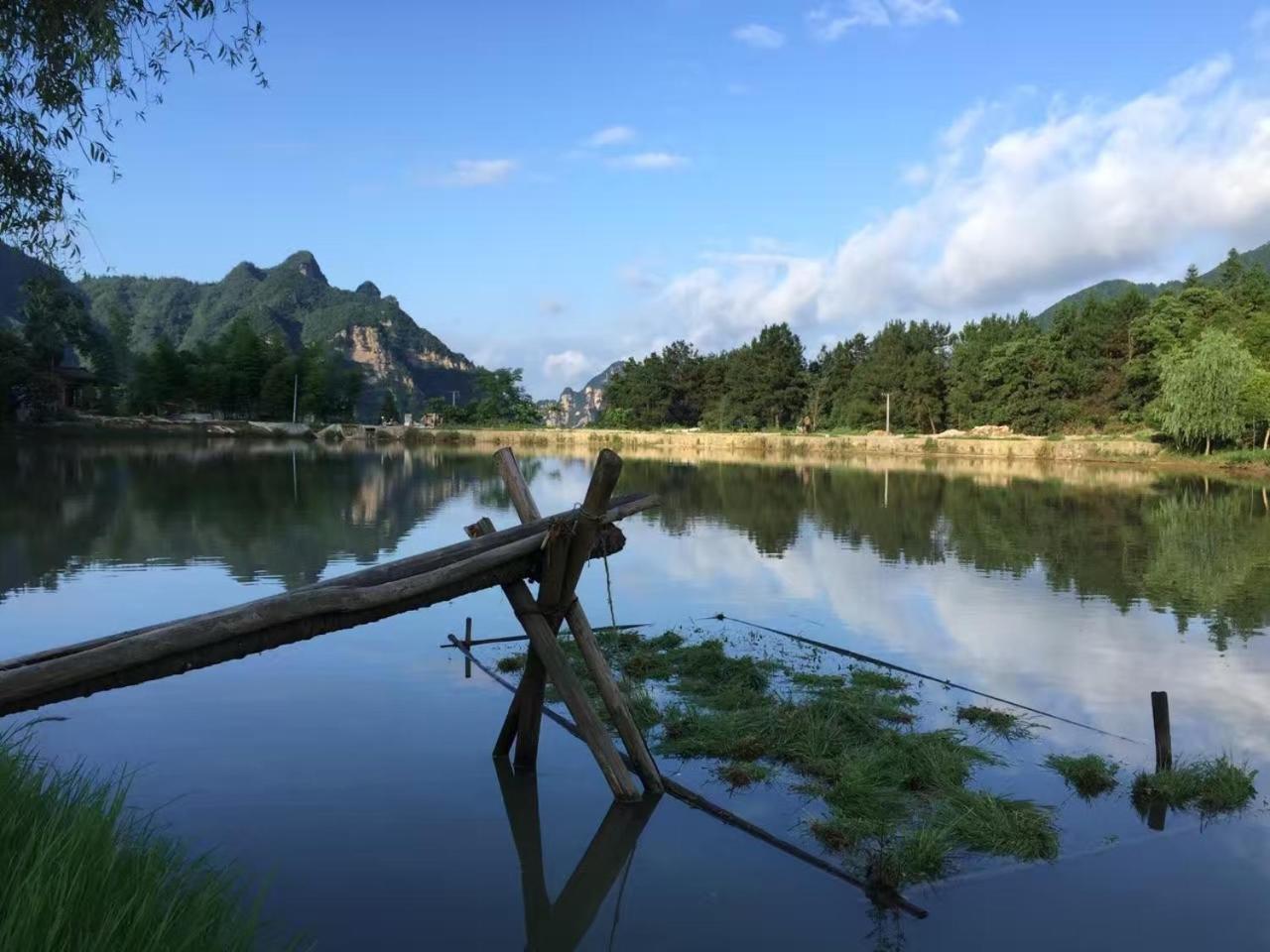 Dayong Antique Feature Resort Zhangjiajie Bagian luar foto